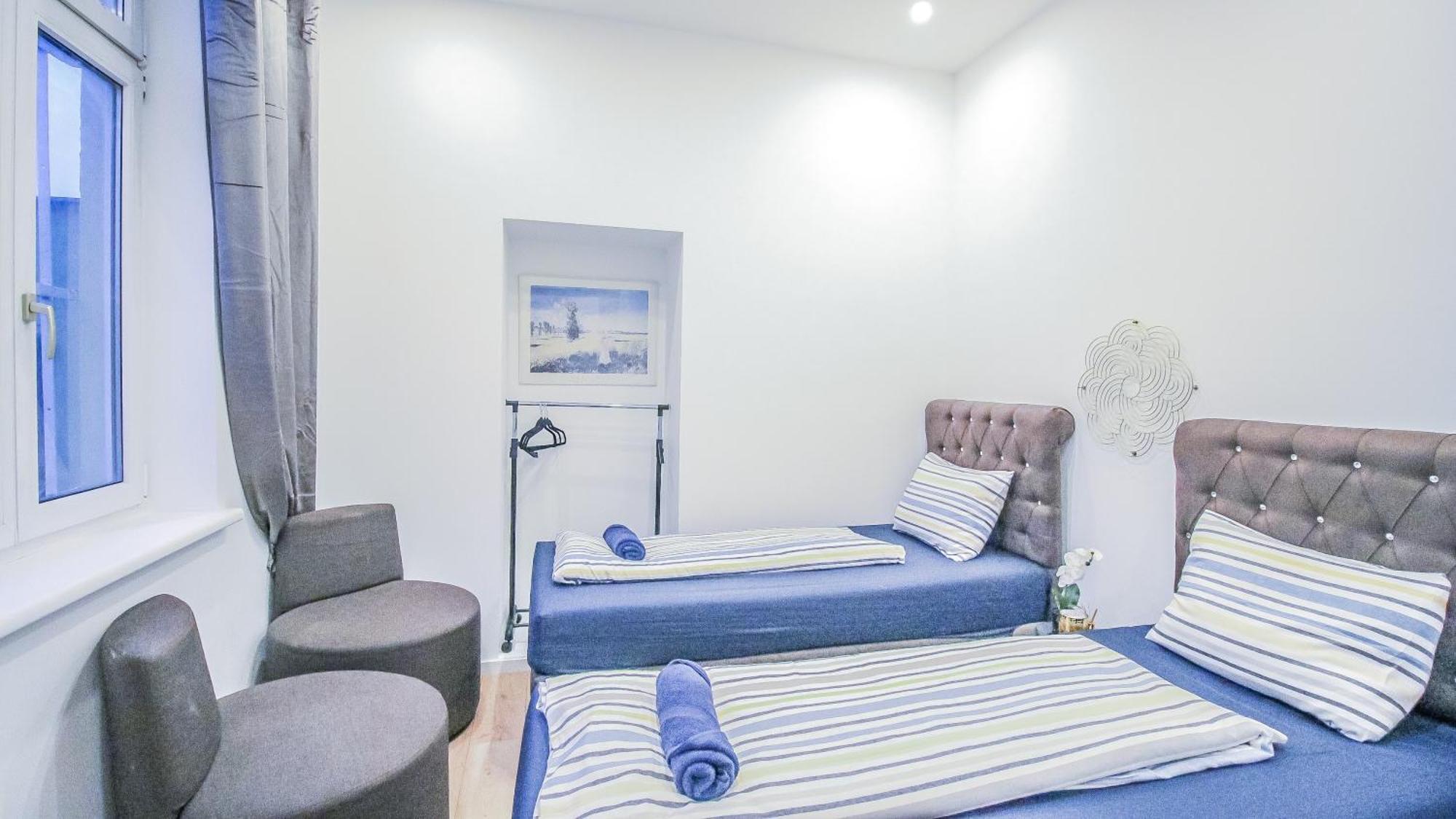 וינה Disc Cozy Rooms In Liesing מראה חיצוני תמונה