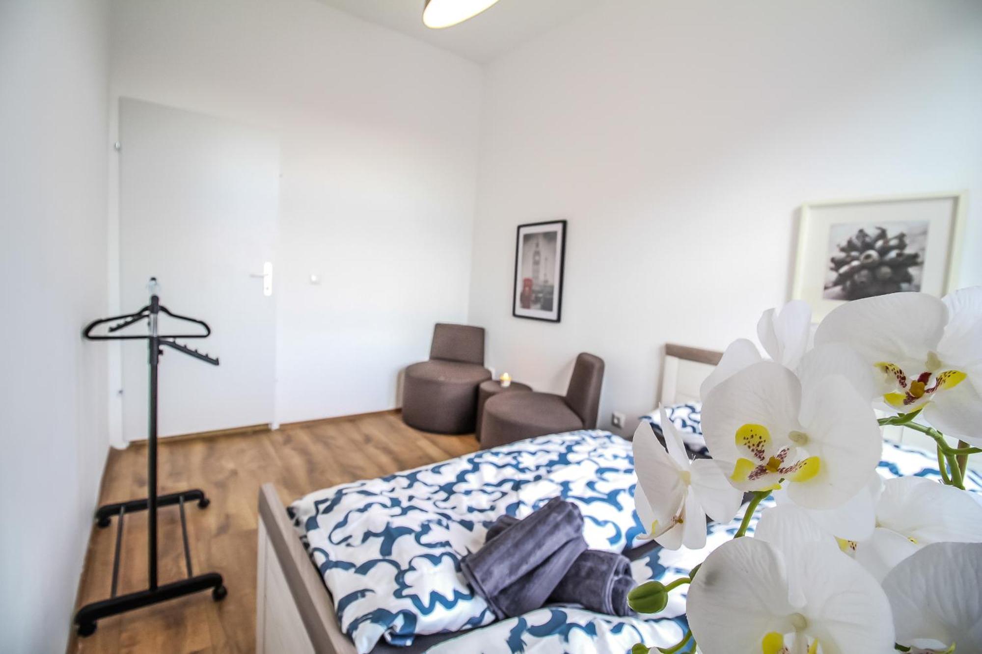 וינה Disc Cozy Rooms In Liesing מראה חיצוני תמונה