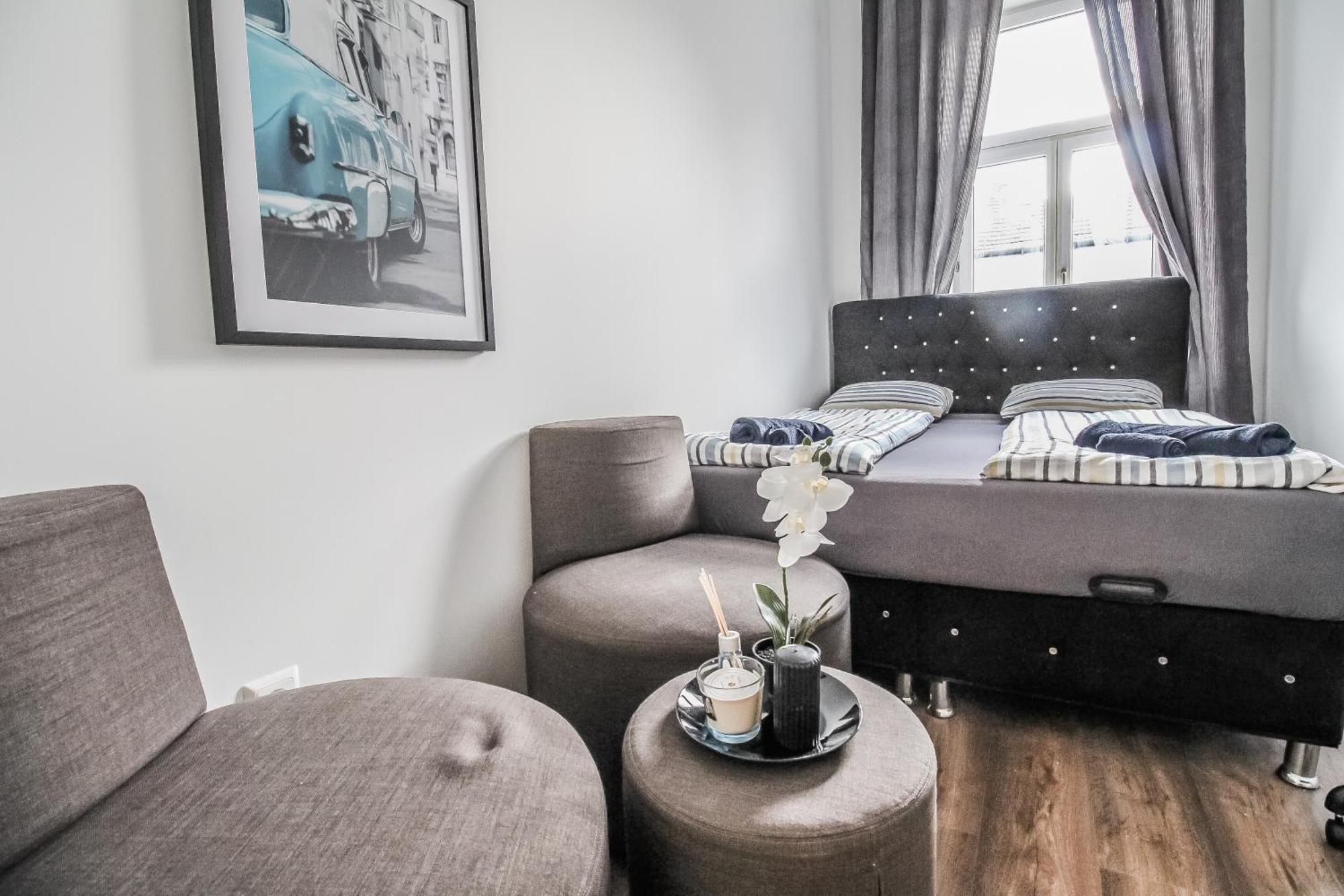 וינה Disc Cozy Rooms In Liesing מראה חיצוני תמונה