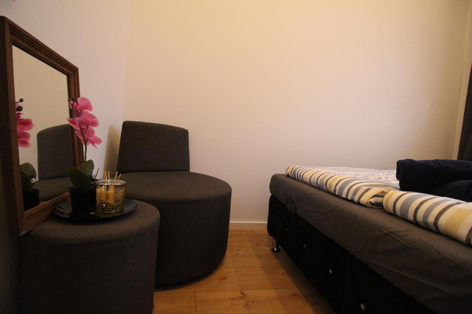 וינה Disc Cozy Rooms In Liesing מראה חיצוני תמונה