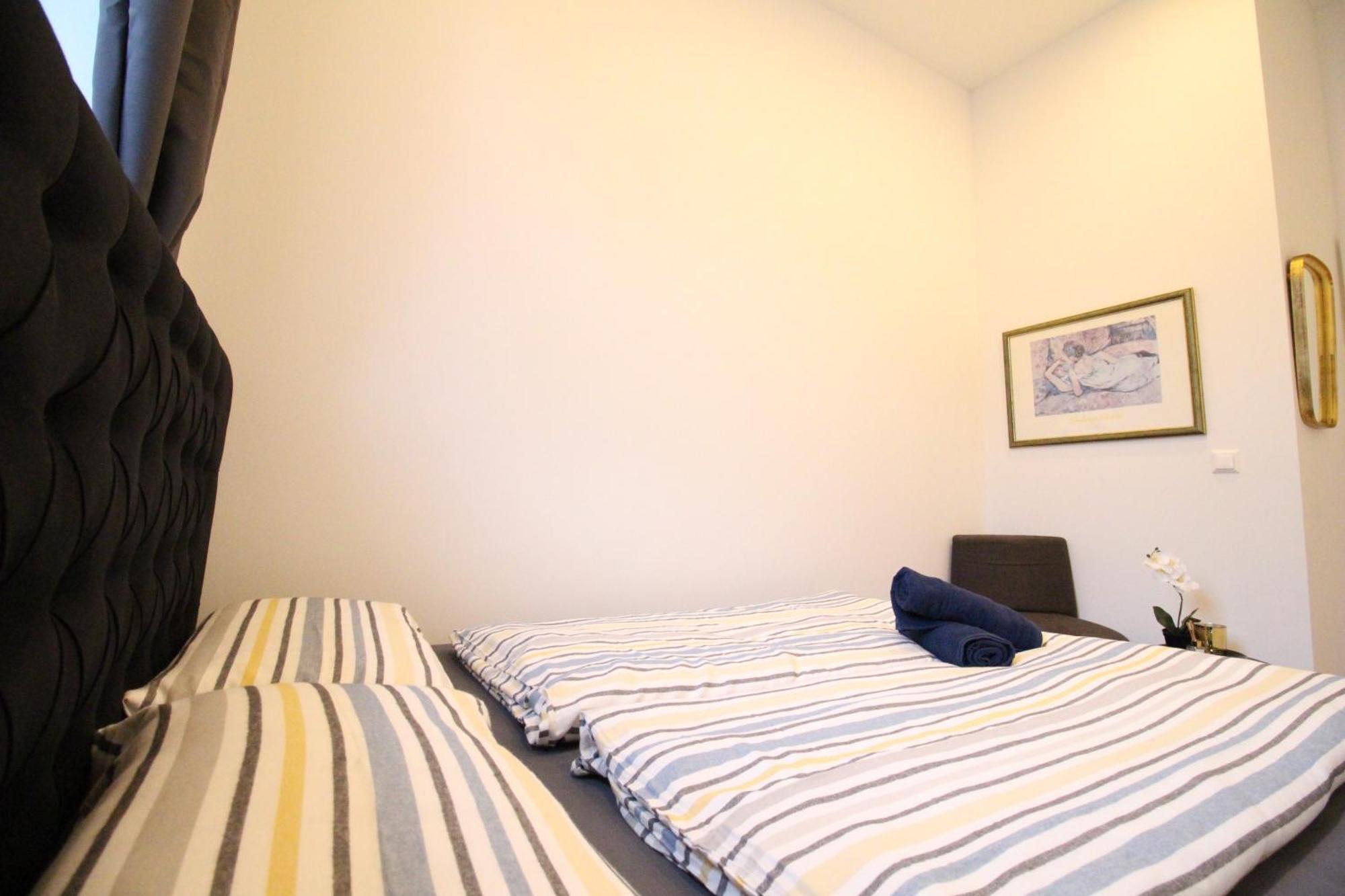 וינה Disc Cozy Rooms In Liesing מראה חיצוני תמונה