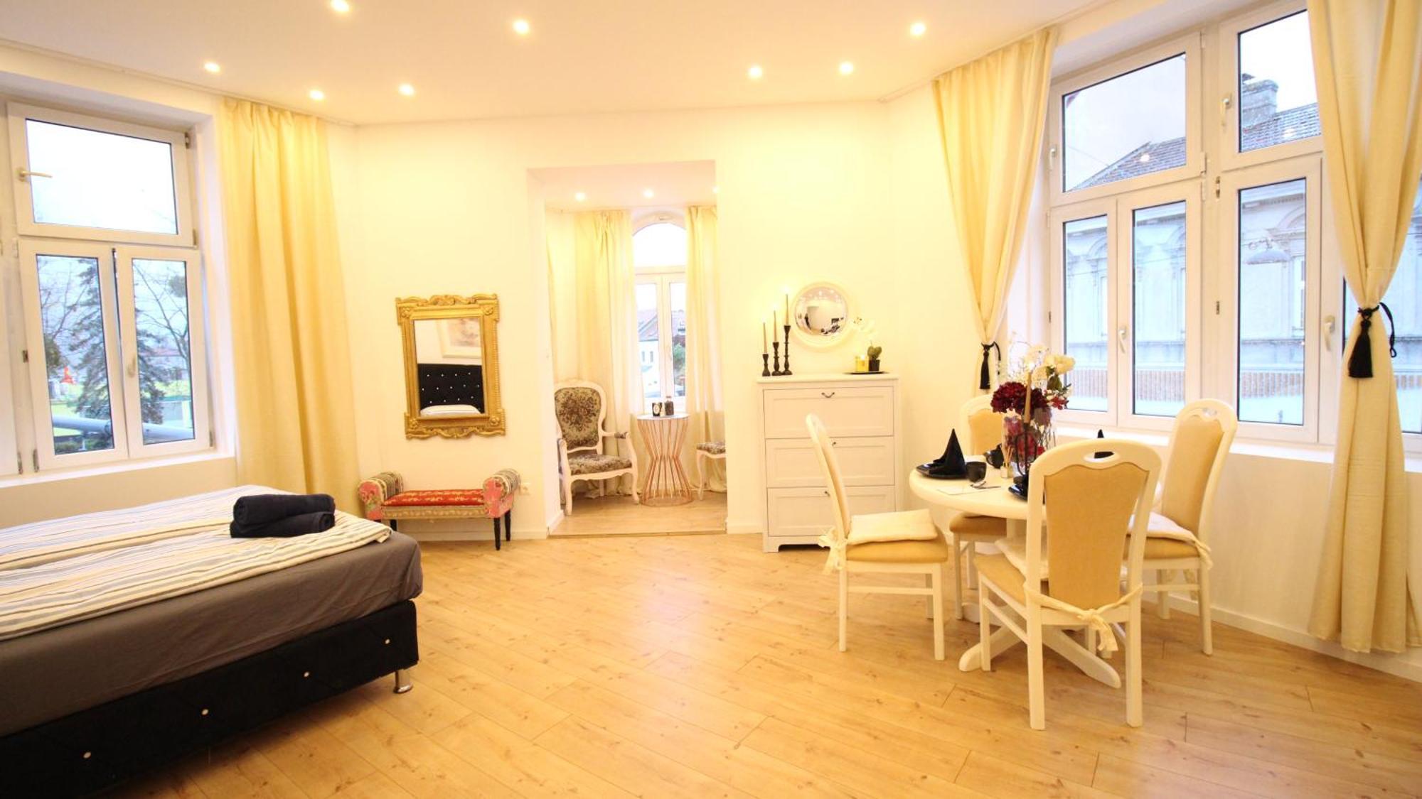 וינה Disc Cozy Rooms In Liesing מראה חיצוני תמונה